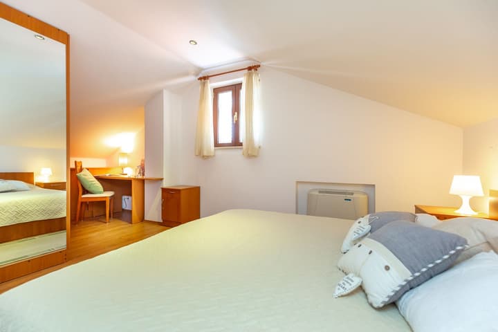Apartments Mondo