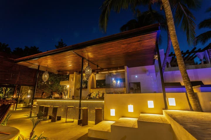 Lotus Beach Hotel - Adults Only