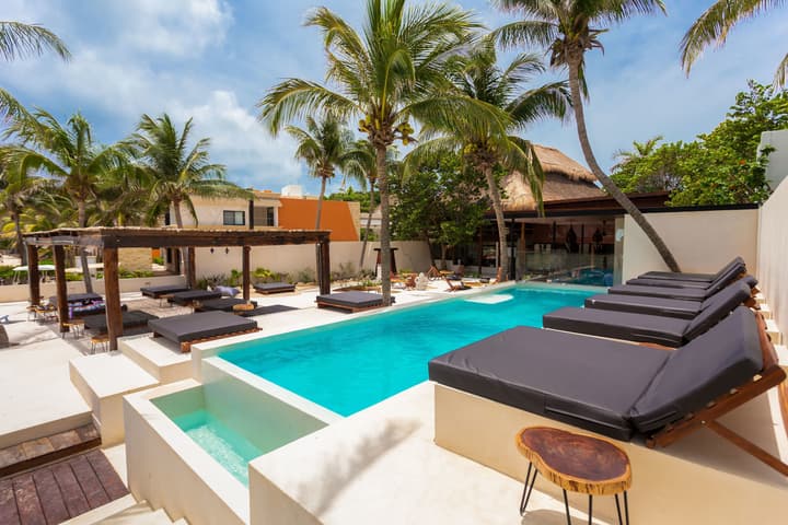 Lotus Beach Hotel - Adults Only