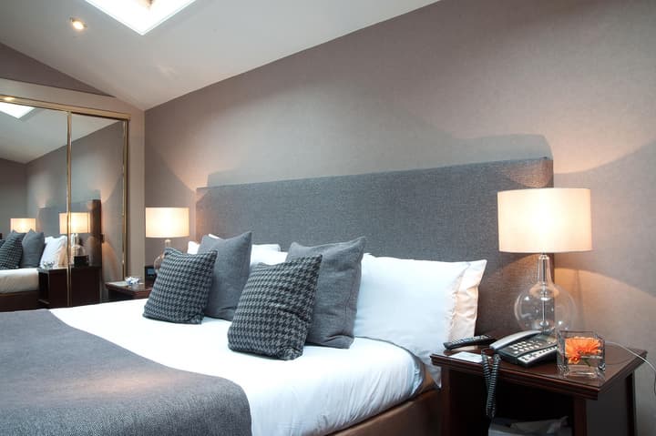 Cults Hotel