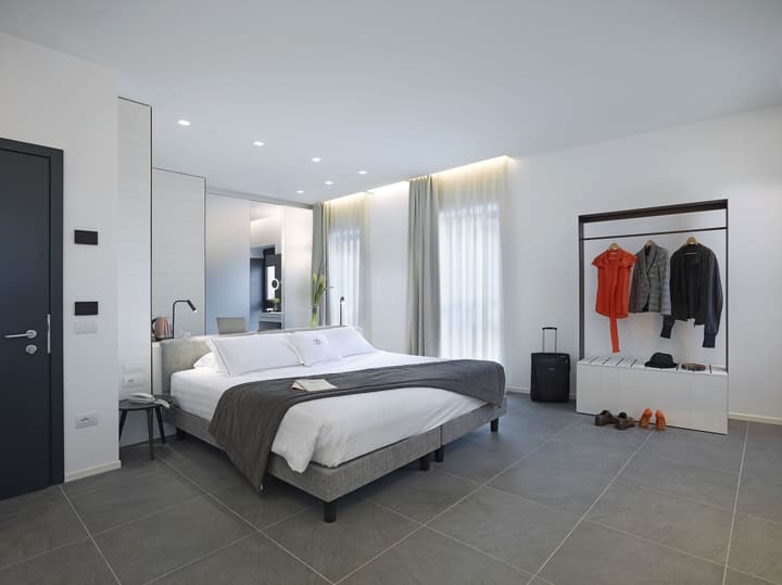 Boutique hotel touring