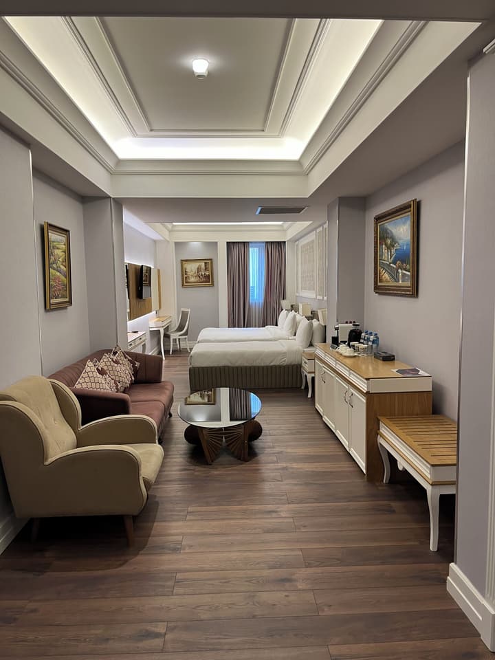 Theatrum Hotel Baku