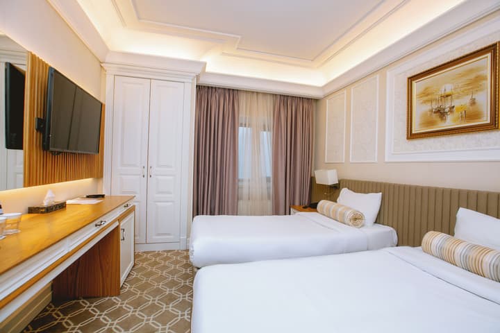 Theatrum Hotel Baku