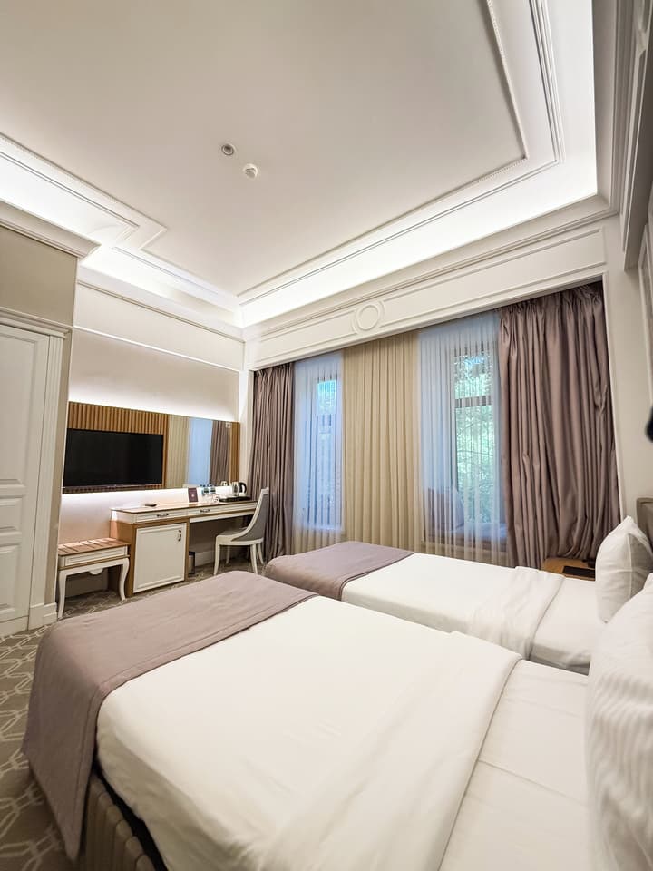 Theatrum Hotel Baku