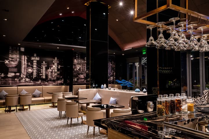 Divalux Resort & Spa Bangkok, Suvarnabhumi Airport