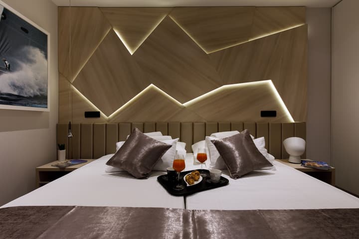 Sailor Boutique Rooms