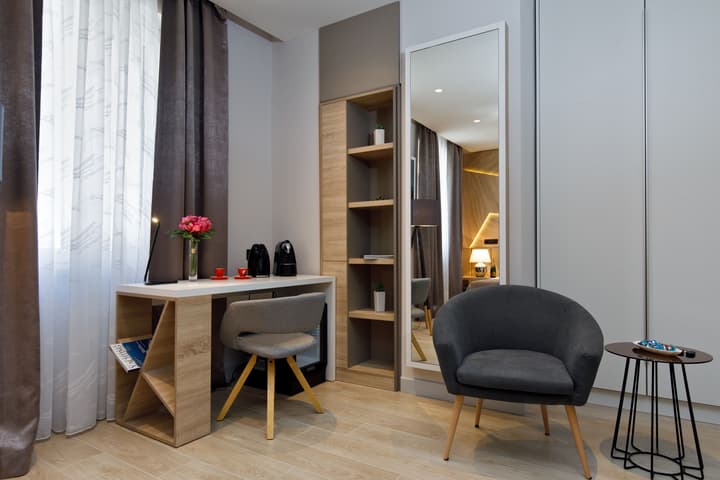 Sailor Boutique Rooms
