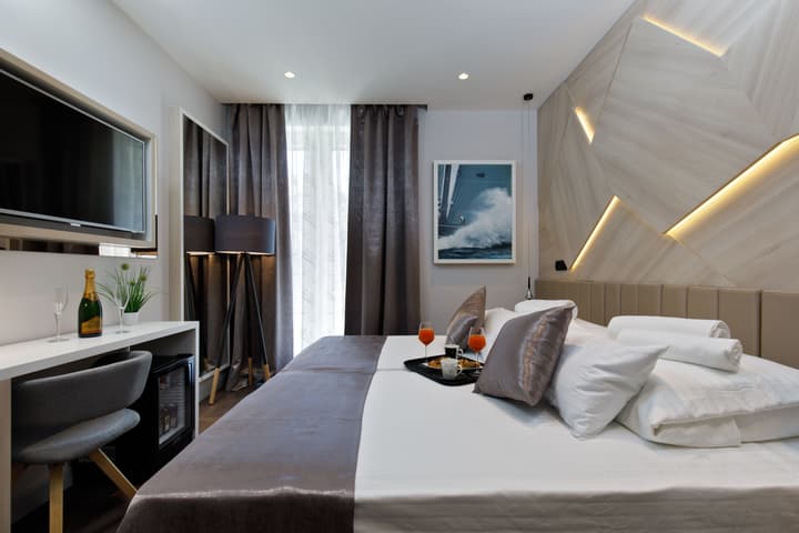 Sailor Boutique Rooms