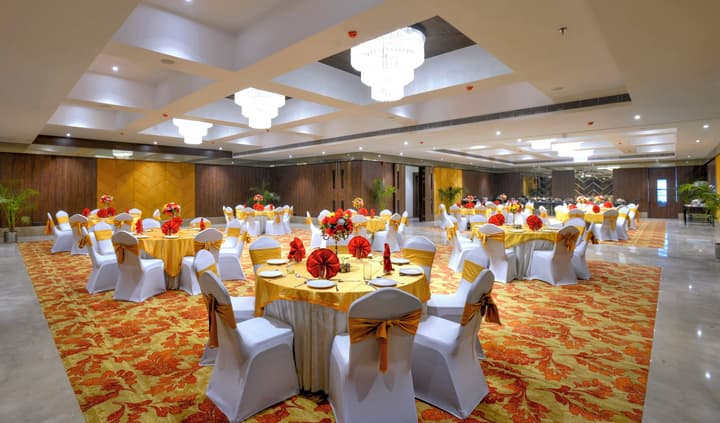 Golden Tulip Agra
