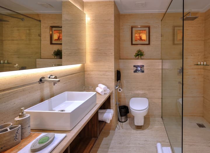 Golden Tulip Agra