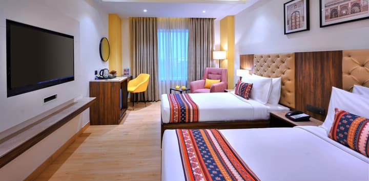 Golden Tulip Agra