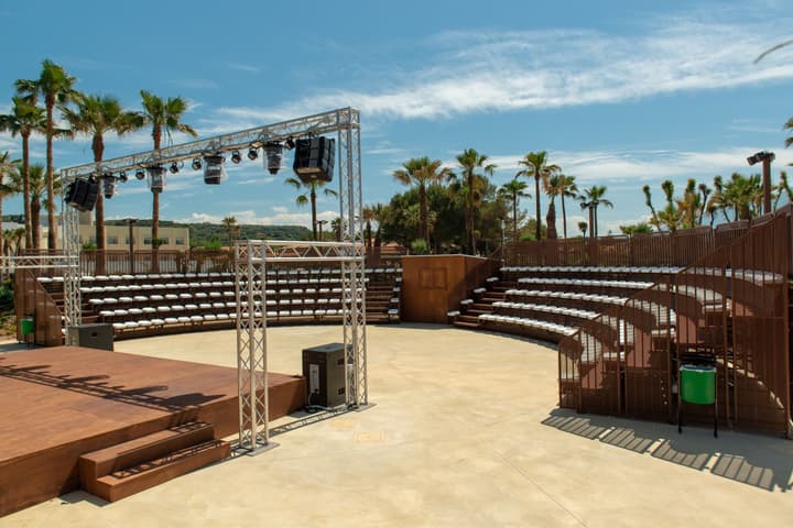 Mangia's Himera Resort