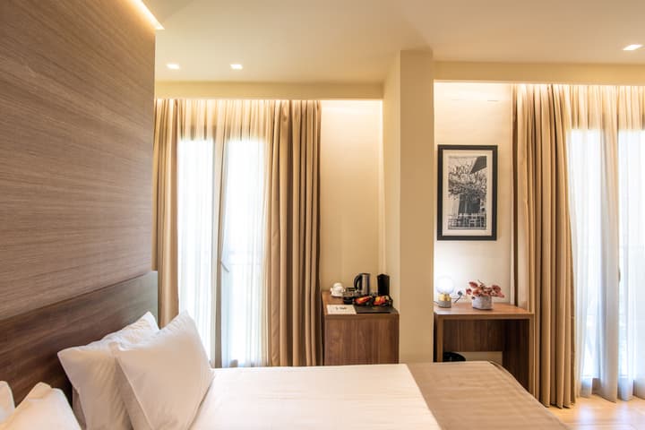 Metropole Urban Hotel