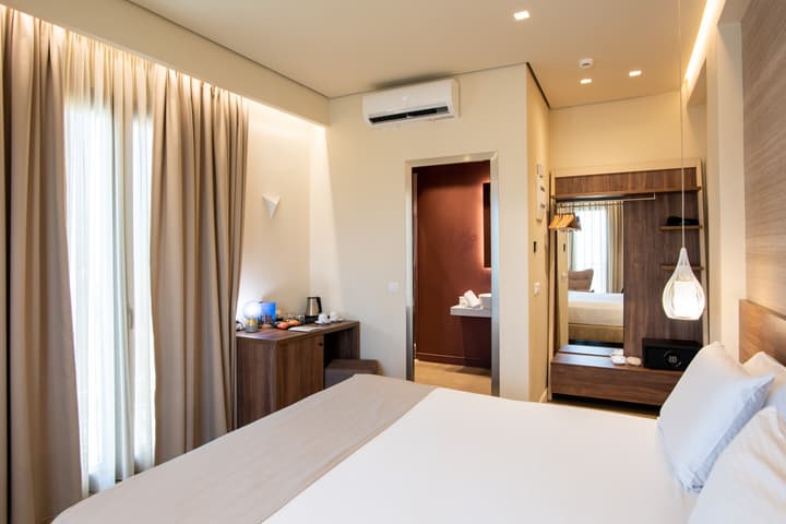 Metropole Urban Hotel
