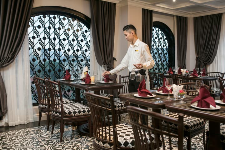 Canary Hanoi Hotel