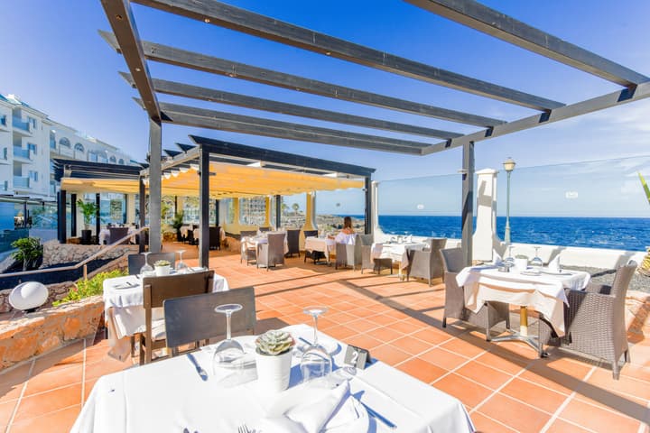 Hotel Ereza Mar- Adults Only