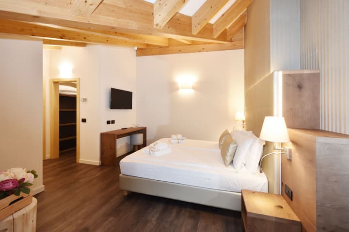 X Alp Hotel