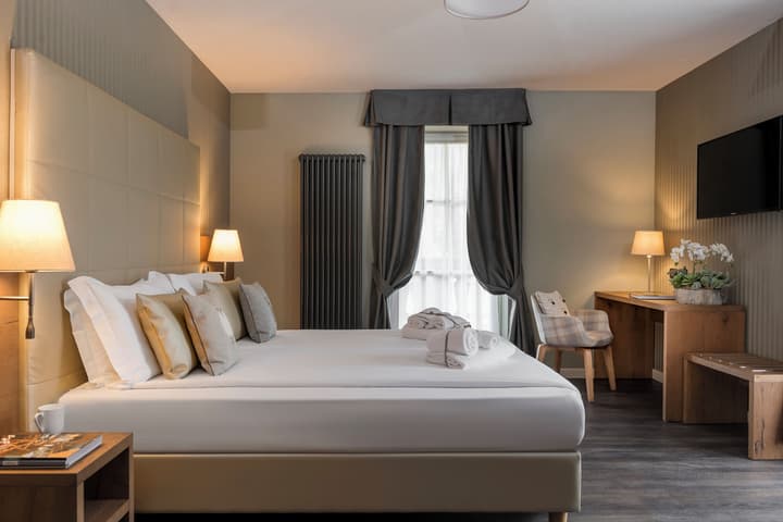 X Alp Hotel