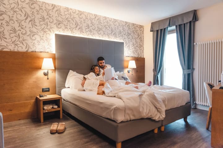 X Alp Hotel