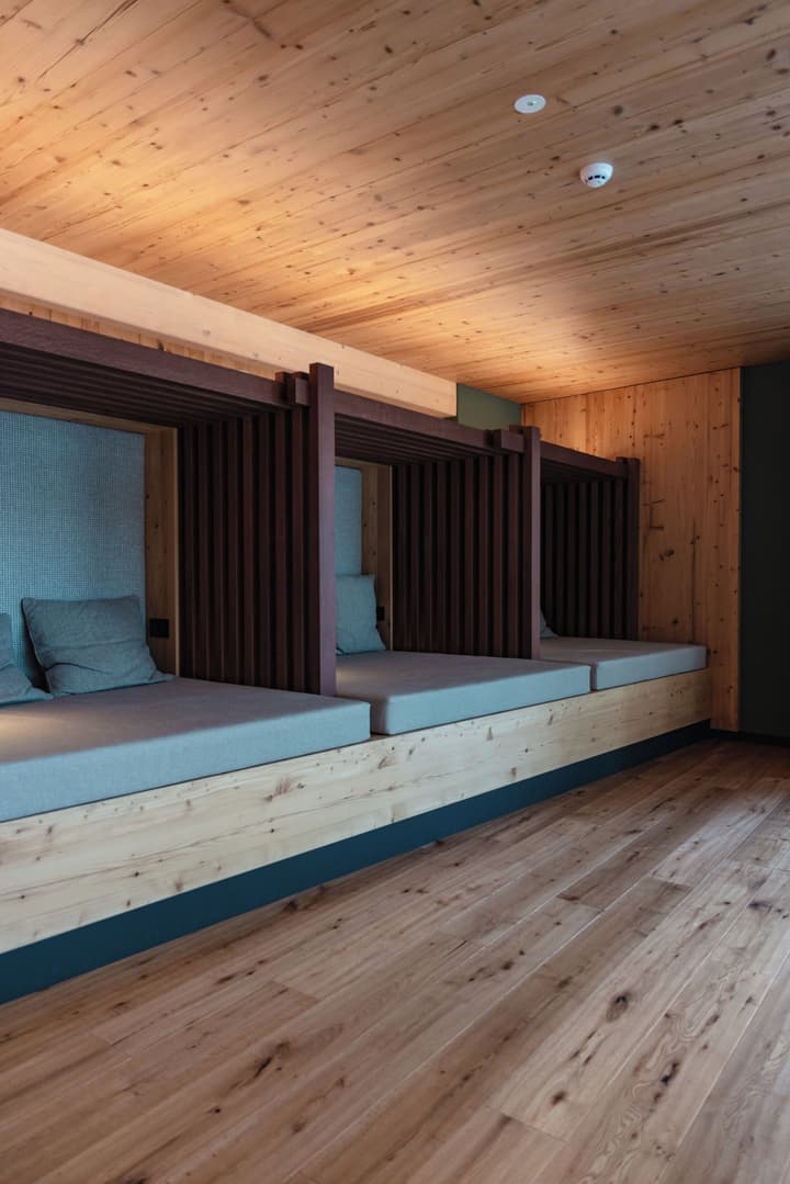 X Alp Hotel