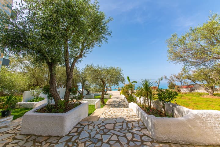 Alban Eco Hotel