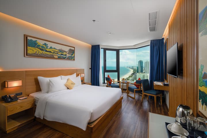 Sala Danang Beach Hotel
