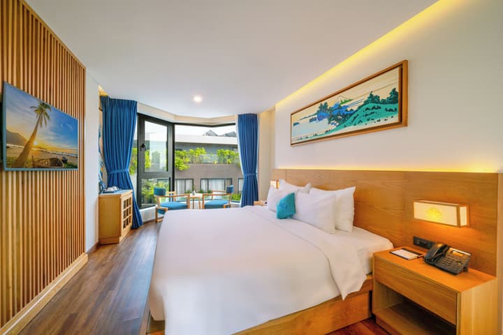 Sala Danang Beach Hotel