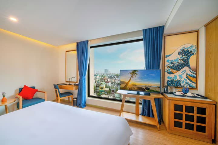 Sala Danang Beach Hotel
