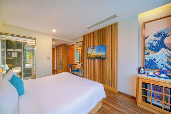 Sala Danang Beach Hotel