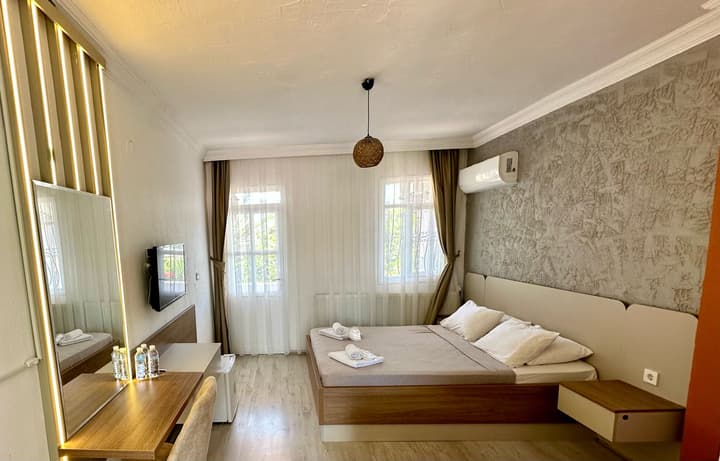 Alasonya Otel Alacati by Lamira