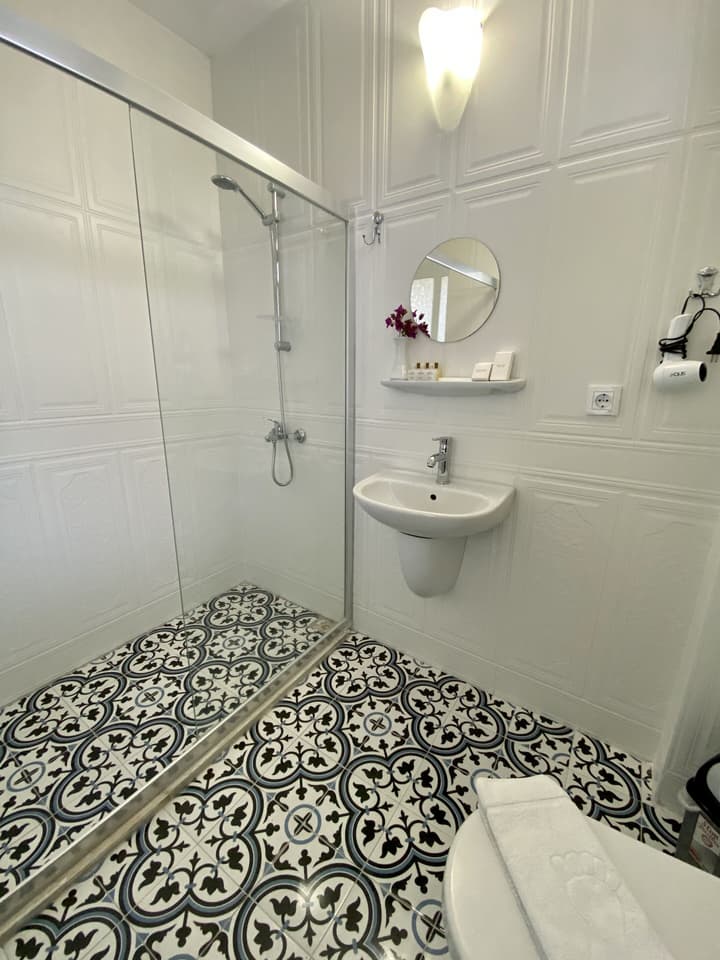 Alasonya Otel Alacati by Lamira