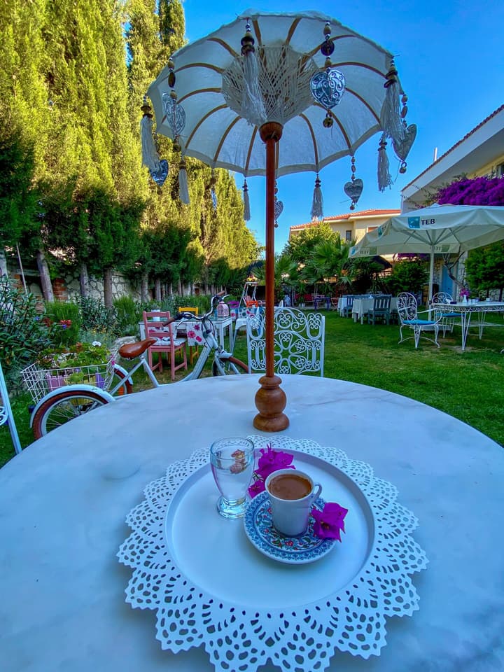Alasonya Otel Alacati by Lamira