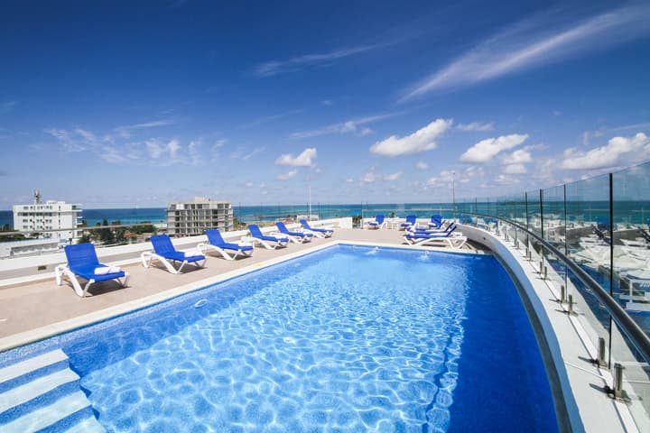 Azure Lofts & Pool Hotel