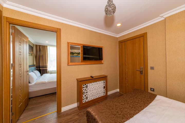 GoldenSand Hotel