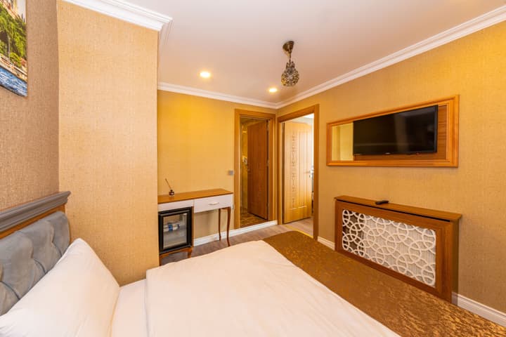 GoldenSand Hotel
