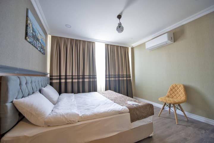 GoldenSand Hotel