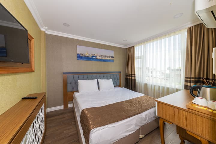GoldenSand Hotel