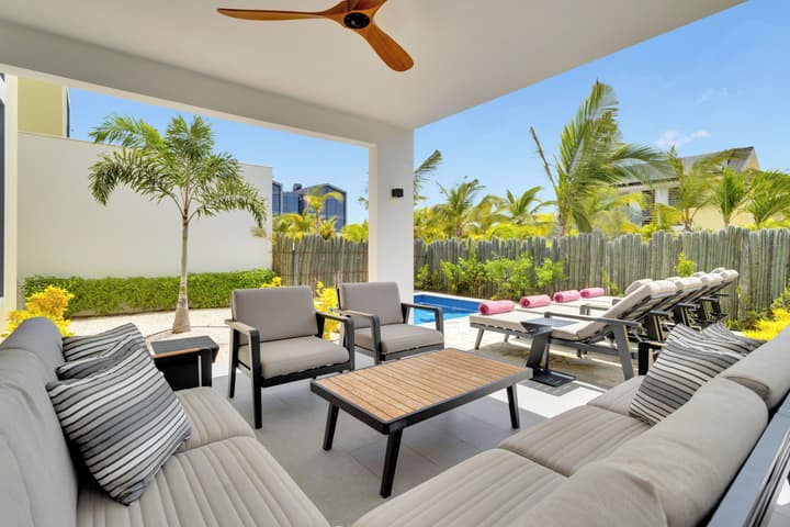 Delfins Residences