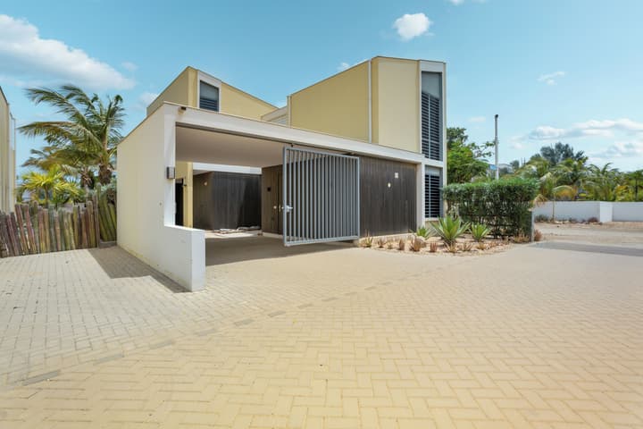 Delfins Residences