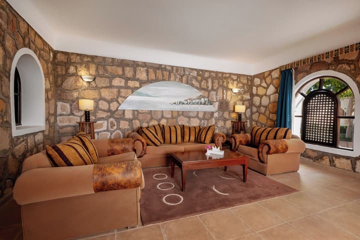 Seti Abu Simbel Lake Resort