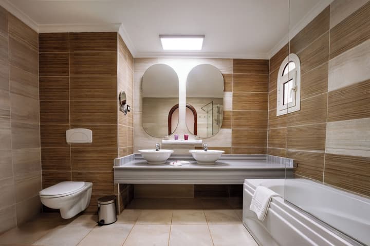 Seti Abu Simbel Lake Resort