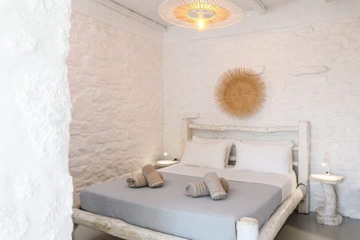 Mykonos Supreme Comfort Suites & Villas