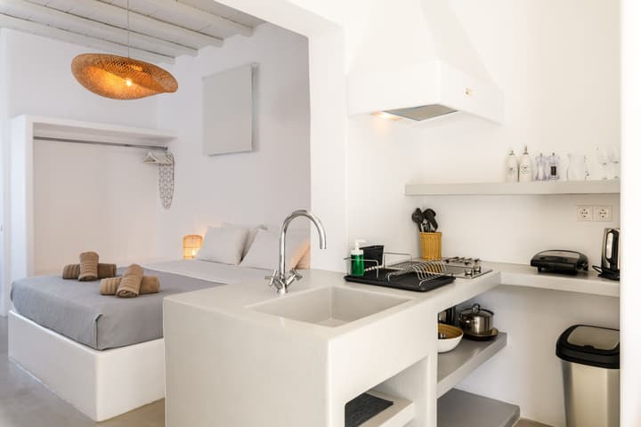 Mykonos Supreme Comfort Suites & Villas