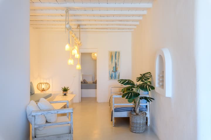 Mykonos Supreme Comfort Suites & Villas