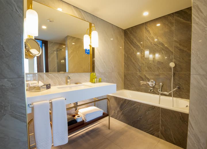 DoubleTree By Hilton Antalya City Centre