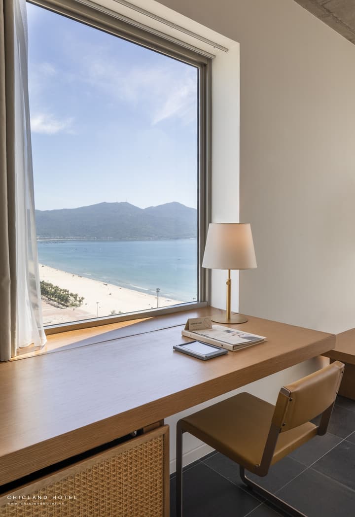 Chicland Danang Beach Hotel