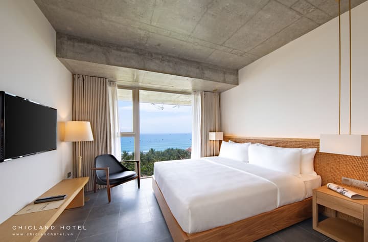 Chicland Danang Beach Hotel