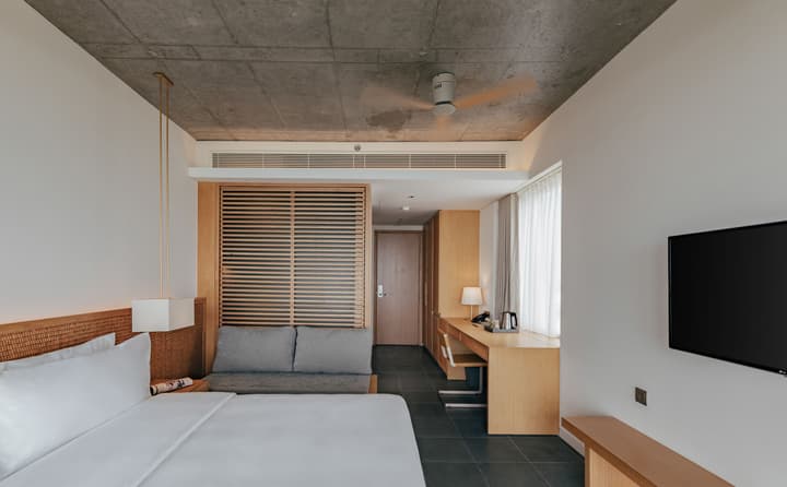 Chicland Danang Beach Hotel