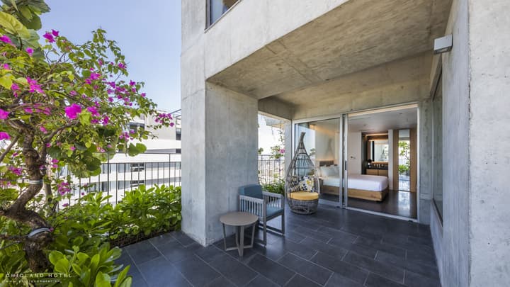 Chicland Danang Beach Hotel