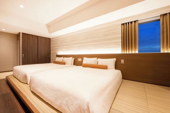 karaksa hotel grande Shin-Osaka Tower